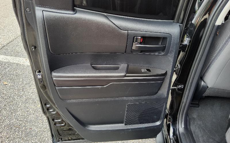 Toyota Tundra SR5 4.6L V8 Double Cab 2WD 2018