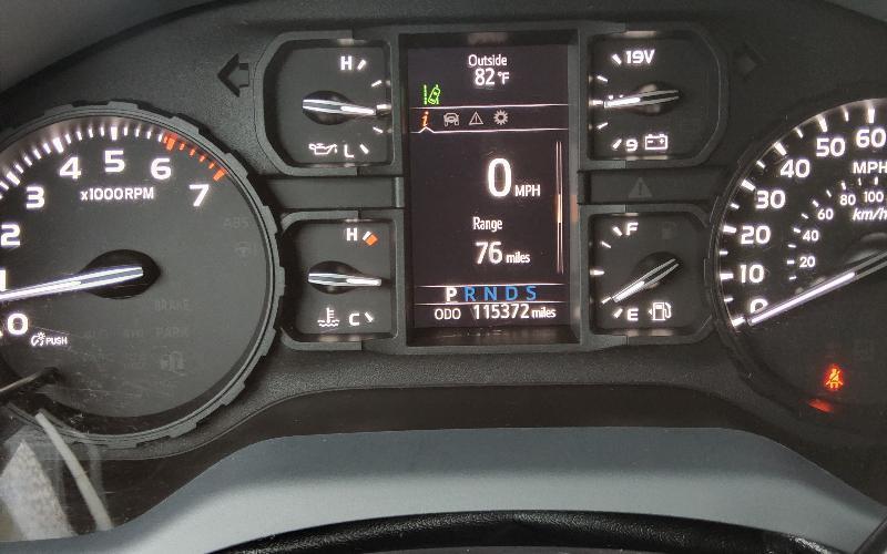 Toyota Tundra SR5 4.6L V8 Double Cab 2WD 2018