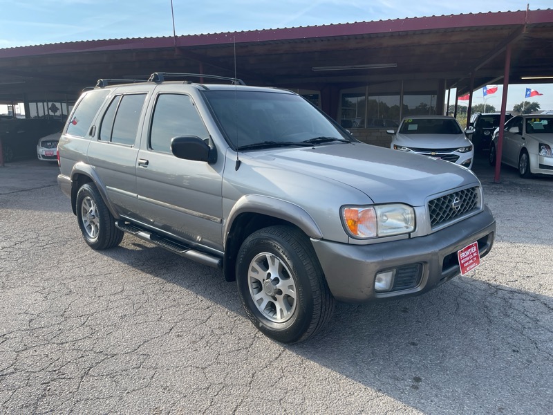 Nissan Pathfinder SE 2WD 2001 Nissan Pathfinder SE 2WD 2001