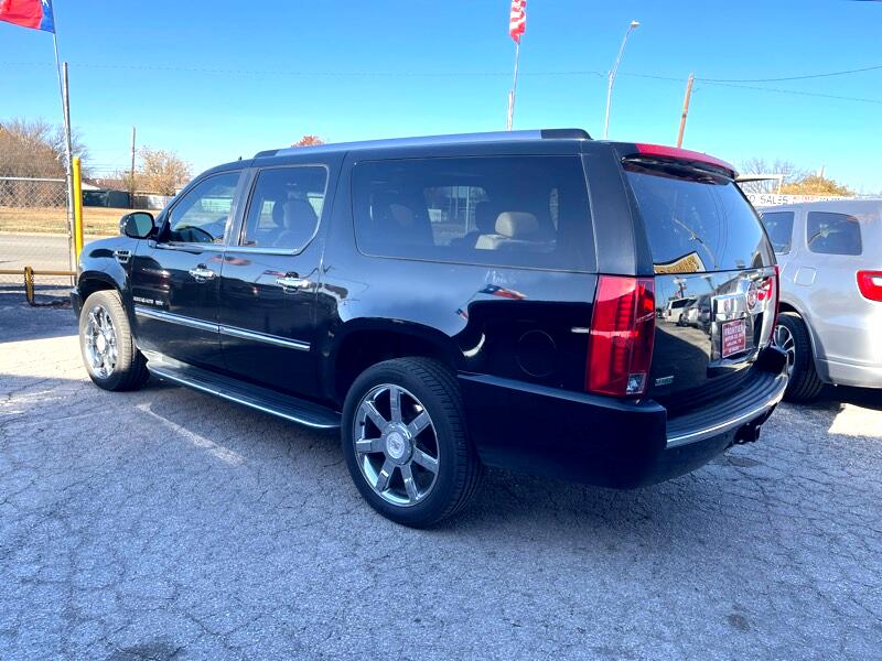 Cadillac Escalade ESV AWD Luxury 2011