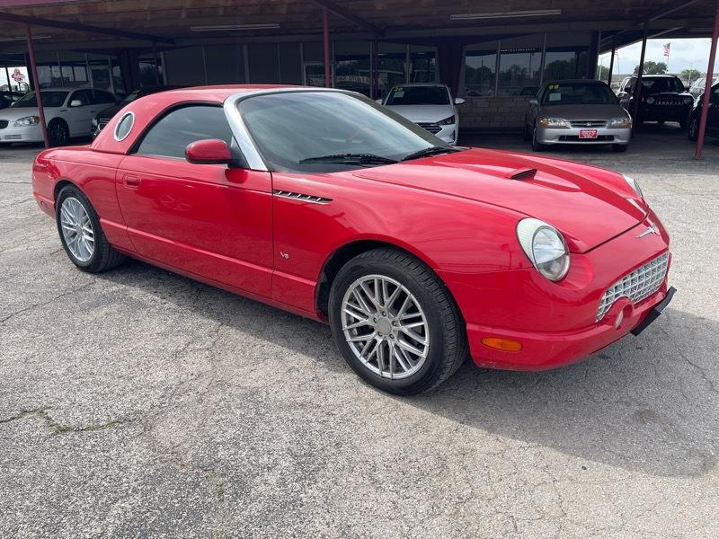 Ford Thunderbird Deluxe 2003