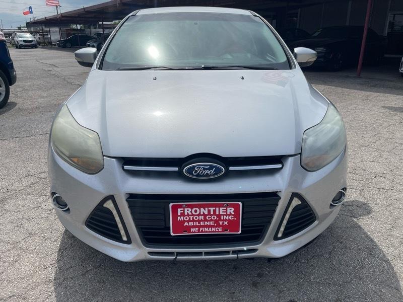 Ford Focus Titanium Hatch 2014