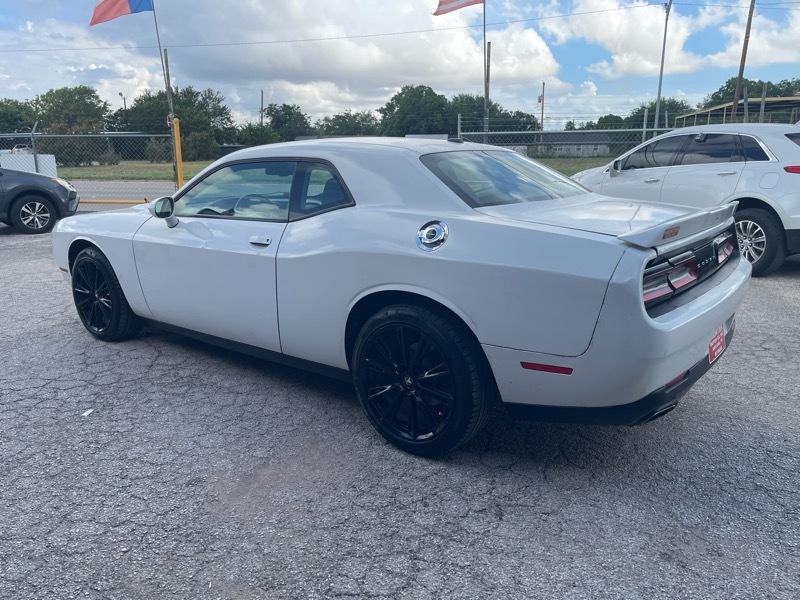 Dodge Challenger SXT 2019