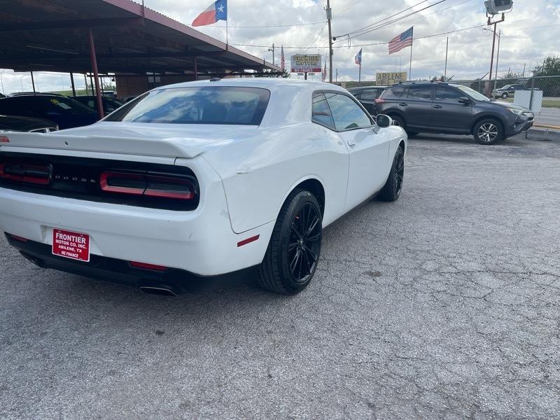 Dodge Challenger SXT 2019
