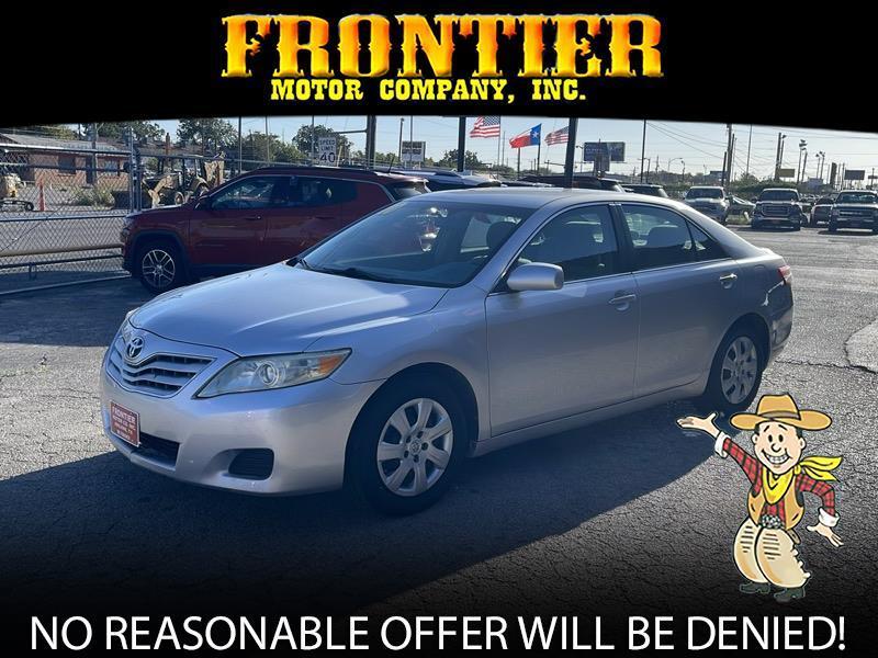 2010 Toyota Camry SE 6-Spd MT