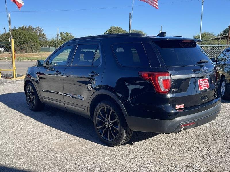 Ford Explorer 2WD 4dr V6 XLT 2017