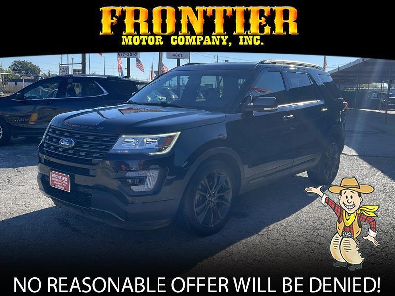 2017 Ford Explorer 2WD 4dr V6 XLT