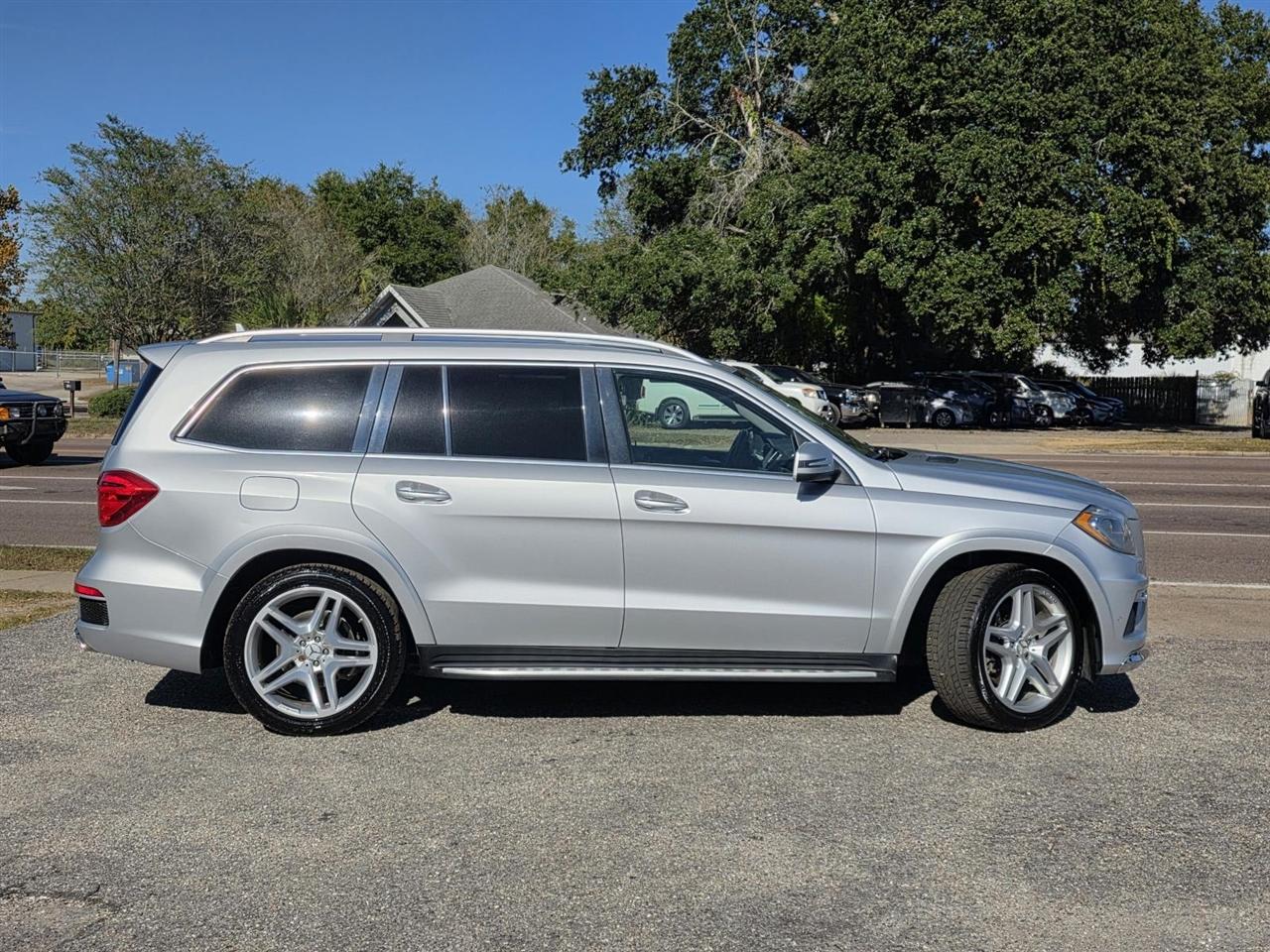 Mercedes-Benz GL-Class GL550 4MATIC 2014