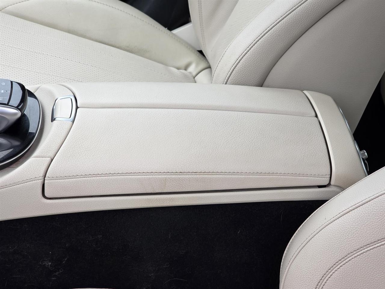 Mercedes-Benz E-Class E300 Luxury Sedan 2017