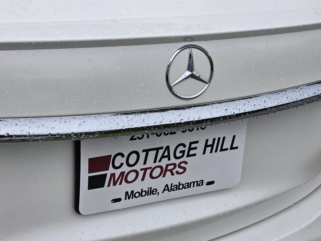 Mercedes-Benz E-Class E300 Luxury Sedan 2017