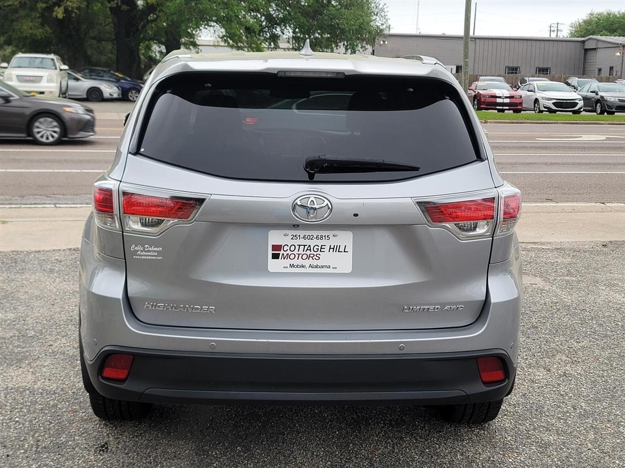 Toyota Highlander Limited AWD V6 2015