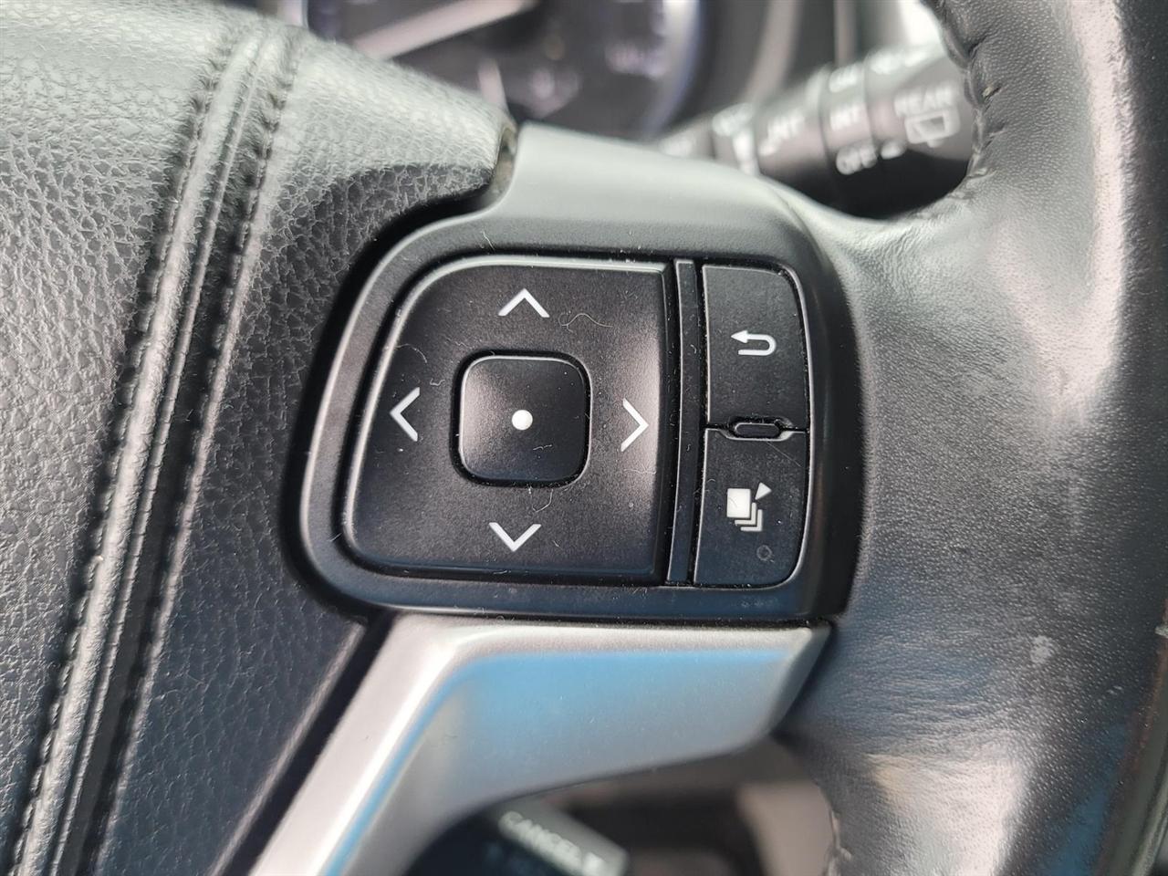 Toyota Highlander Limited AWD V6 2015