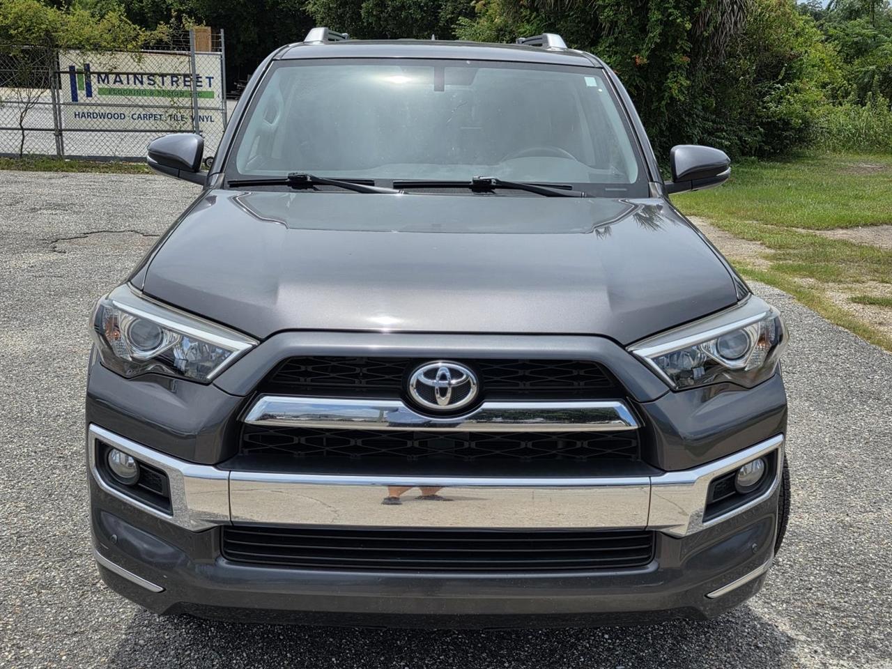 Toyota 4Runner SR5 2WD 2016