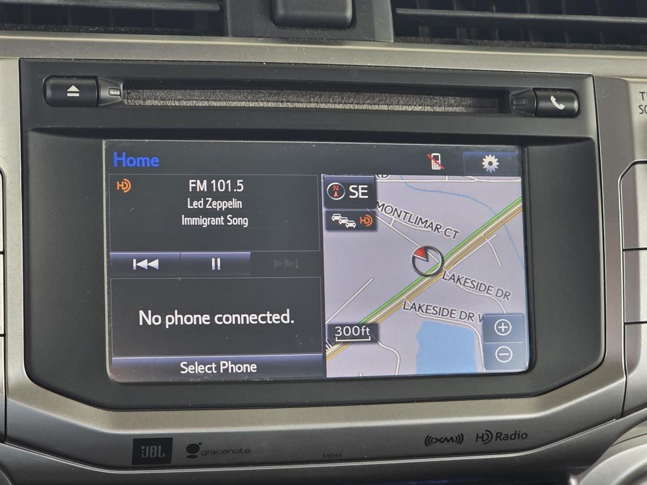 Toyota 4Runner SR5 2WD 2016