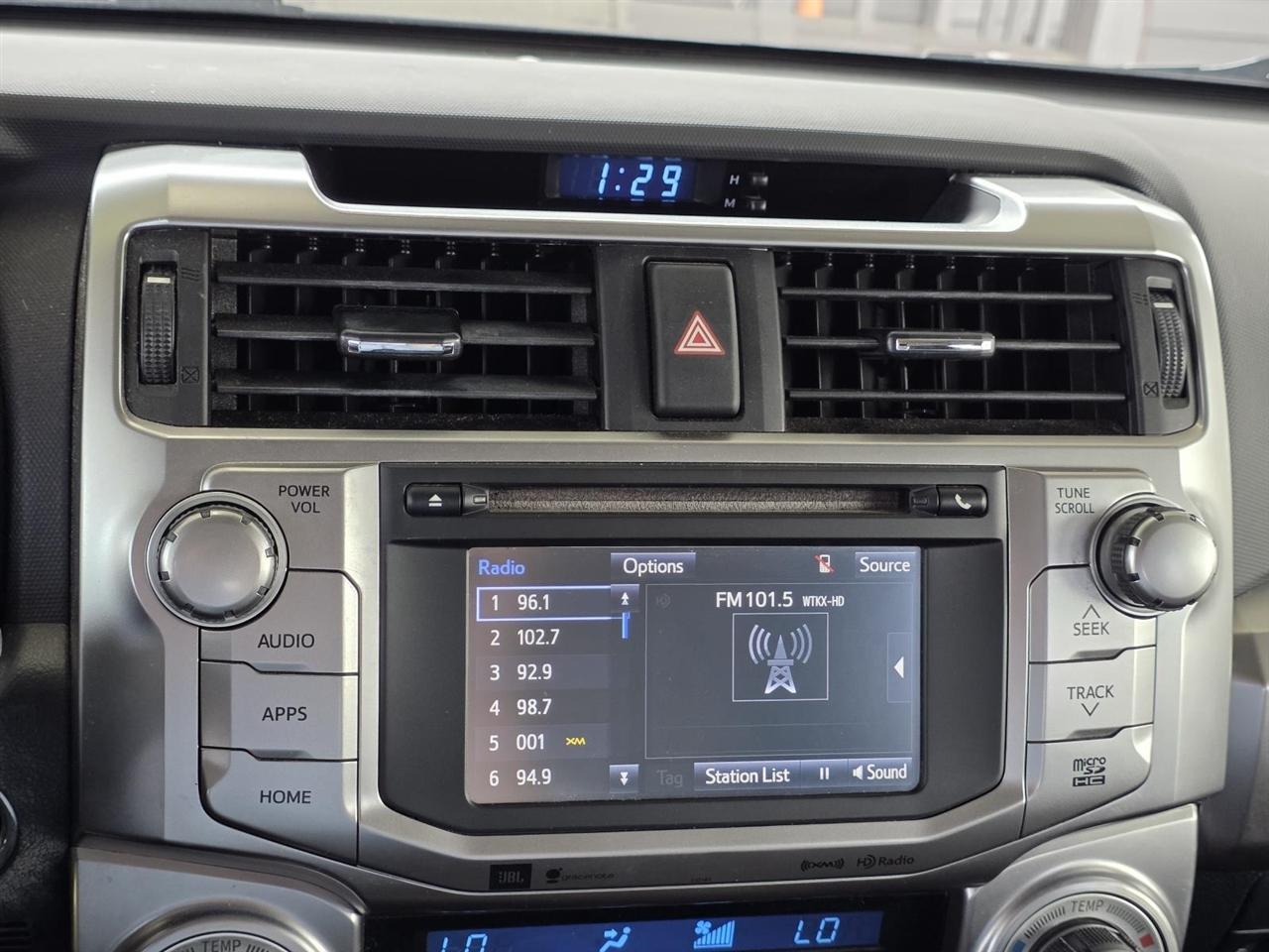 Toyota 4Runner SR5 2WD 2016