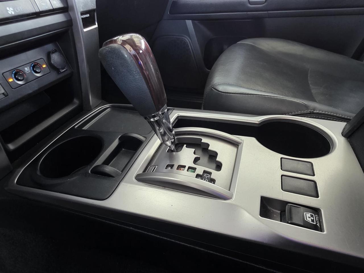 Toyota 4Runner SR5 2WD 2016