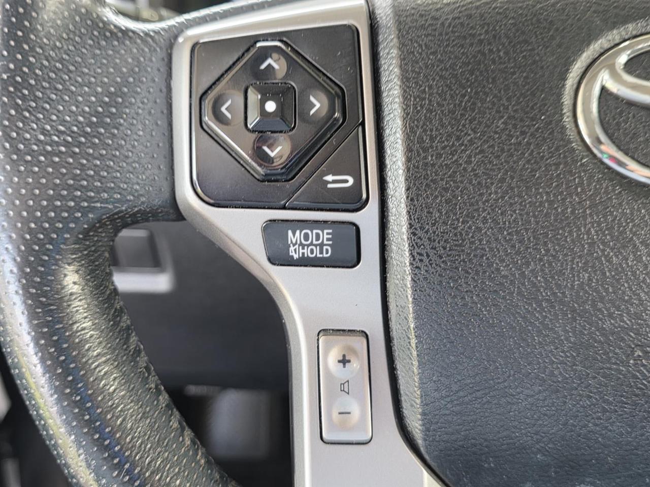 Toyota 4Runner SR5 2WD 2016