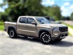 2022 Nissan Frontier  2022 Nissan Frontier
