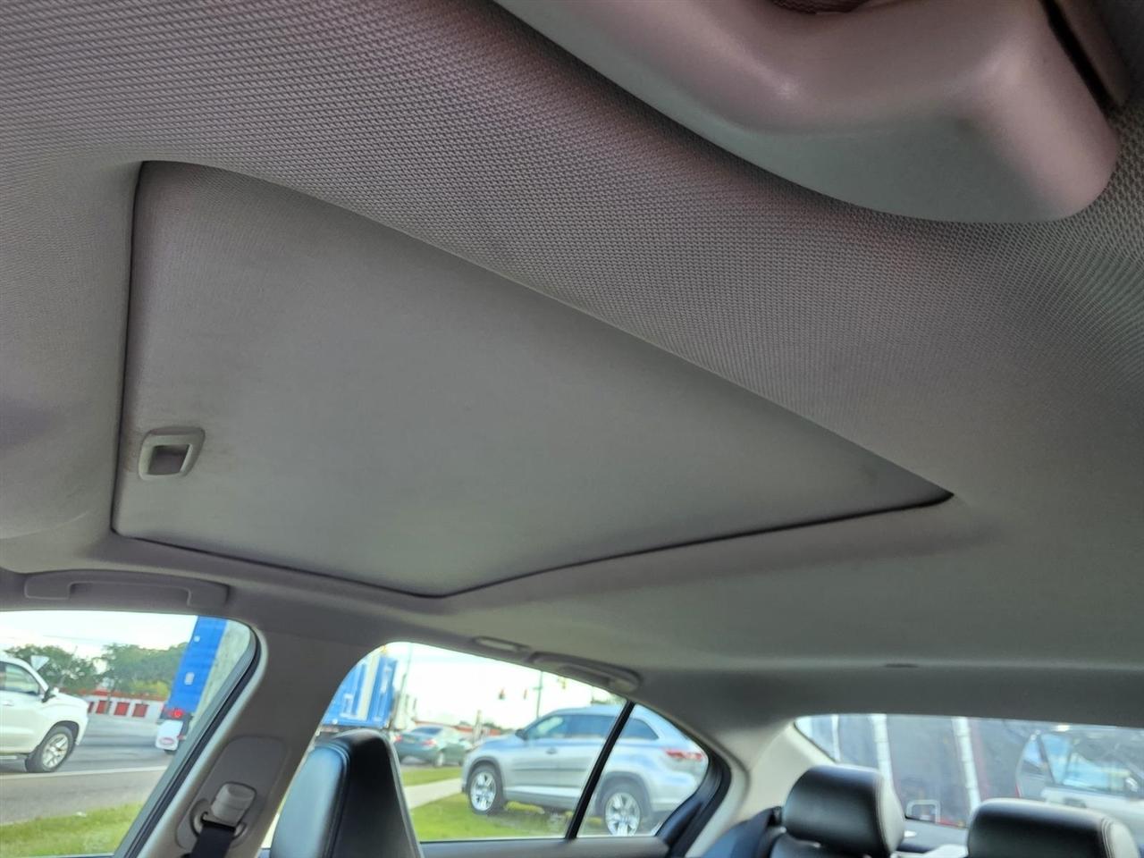 Infiniti Q50 3.0t LUXE 2018