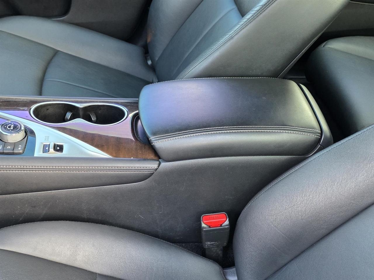 Infiniti Q50 3.0t LUXE 2018