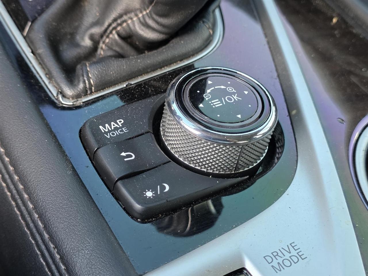 Infiniti Q50 3.0t LUXE 2018