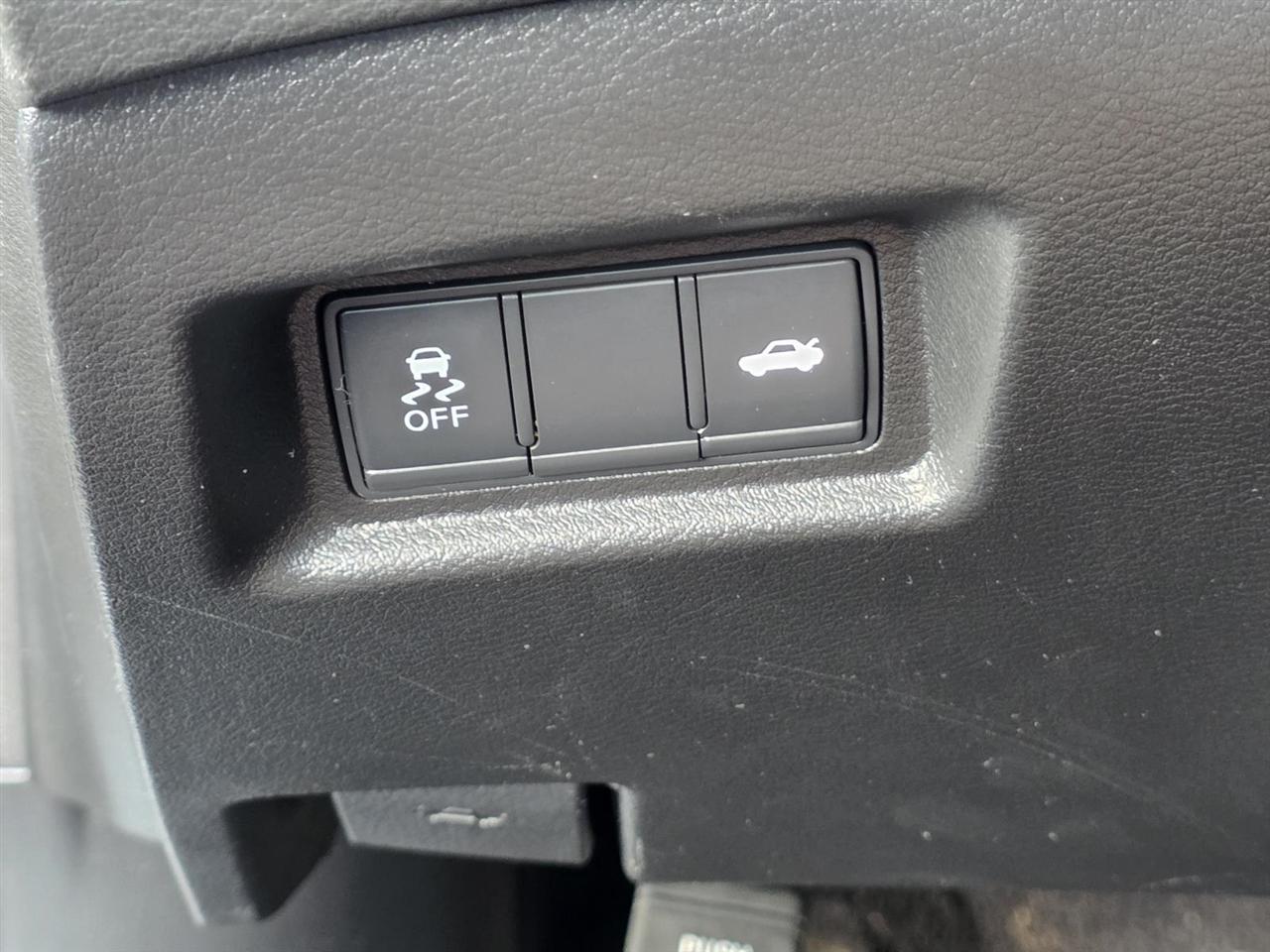 Infiniti Q50 3.0t LUXE 2018