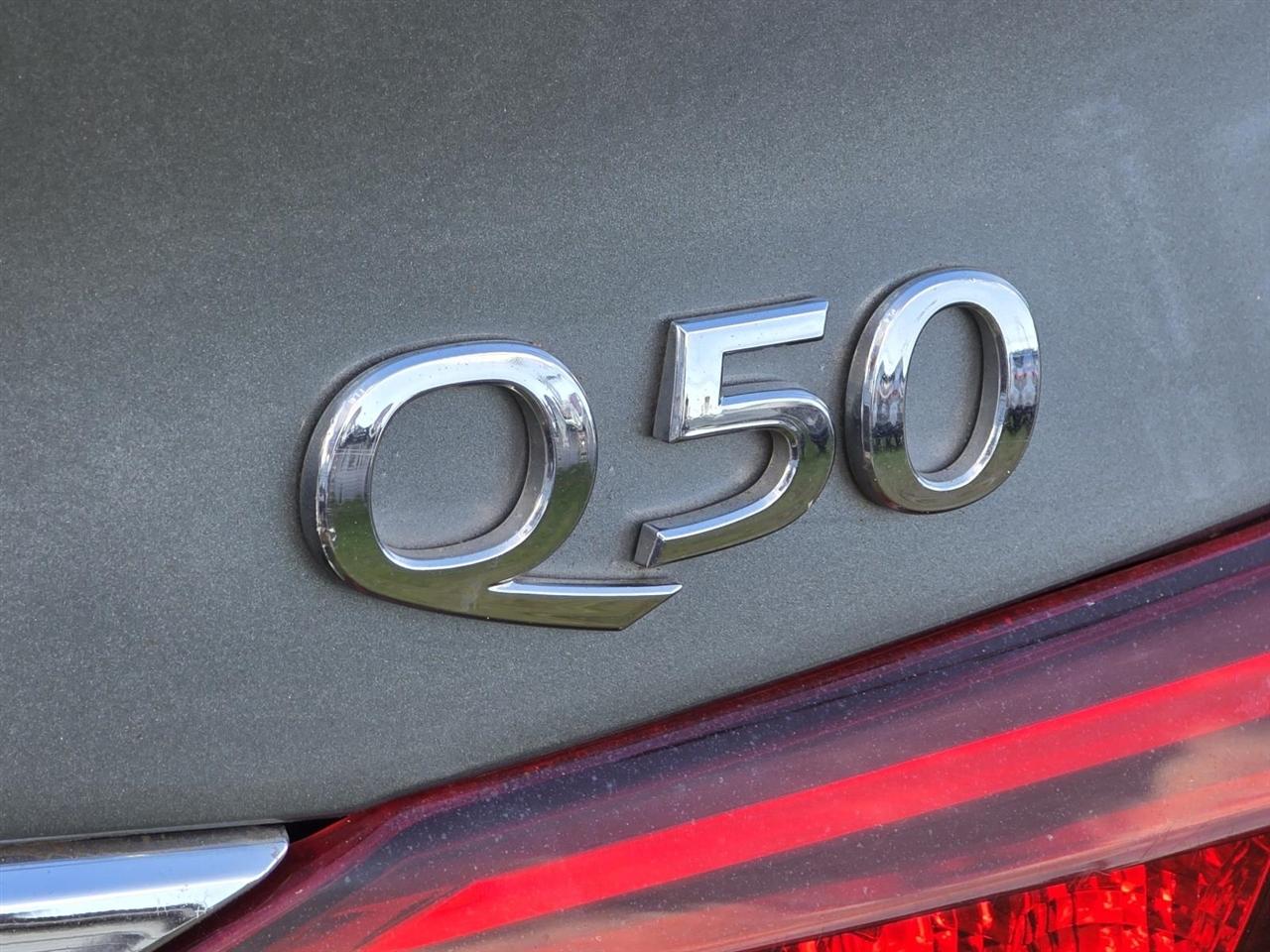 Infiniti Q50 3.0t LUXE 2018