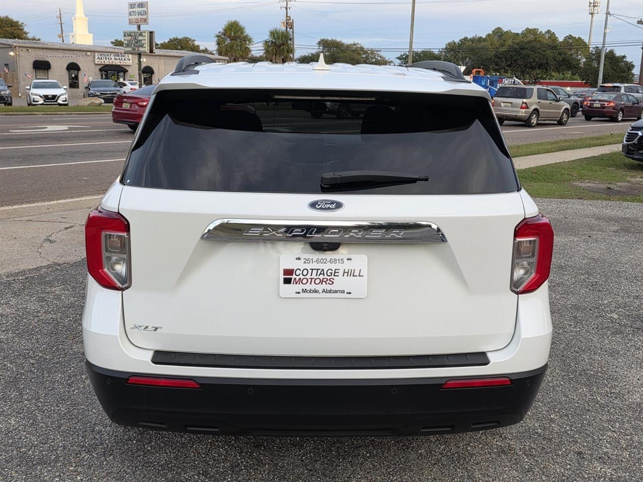 Ford Explorer XLT 2021