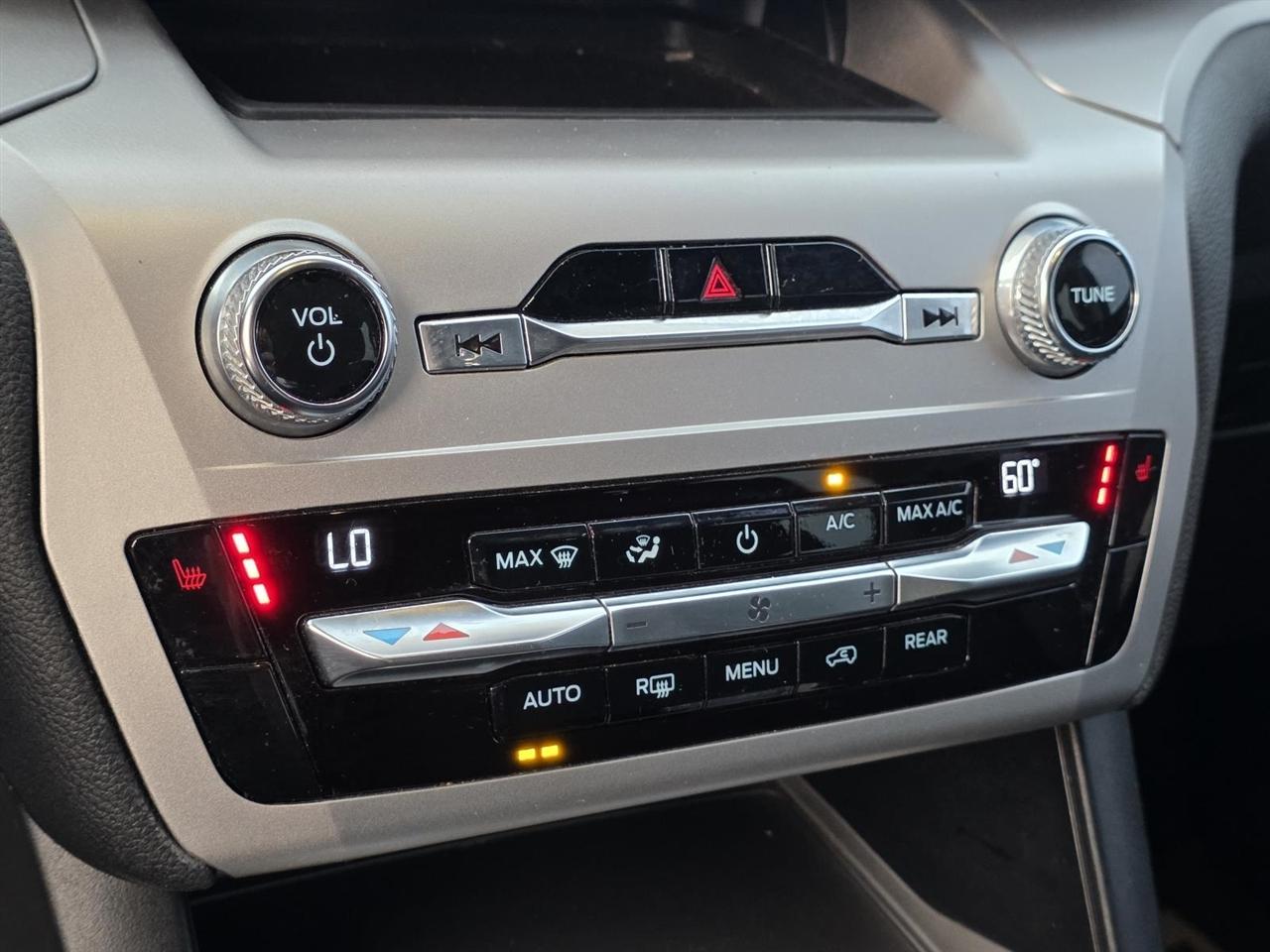 Ford Explorer XLT 2021