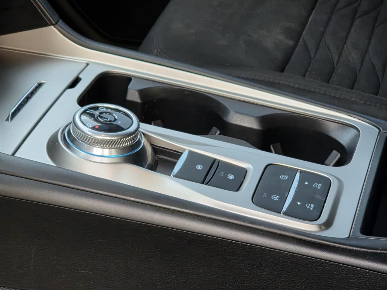 Ford Explorer XLT 2021