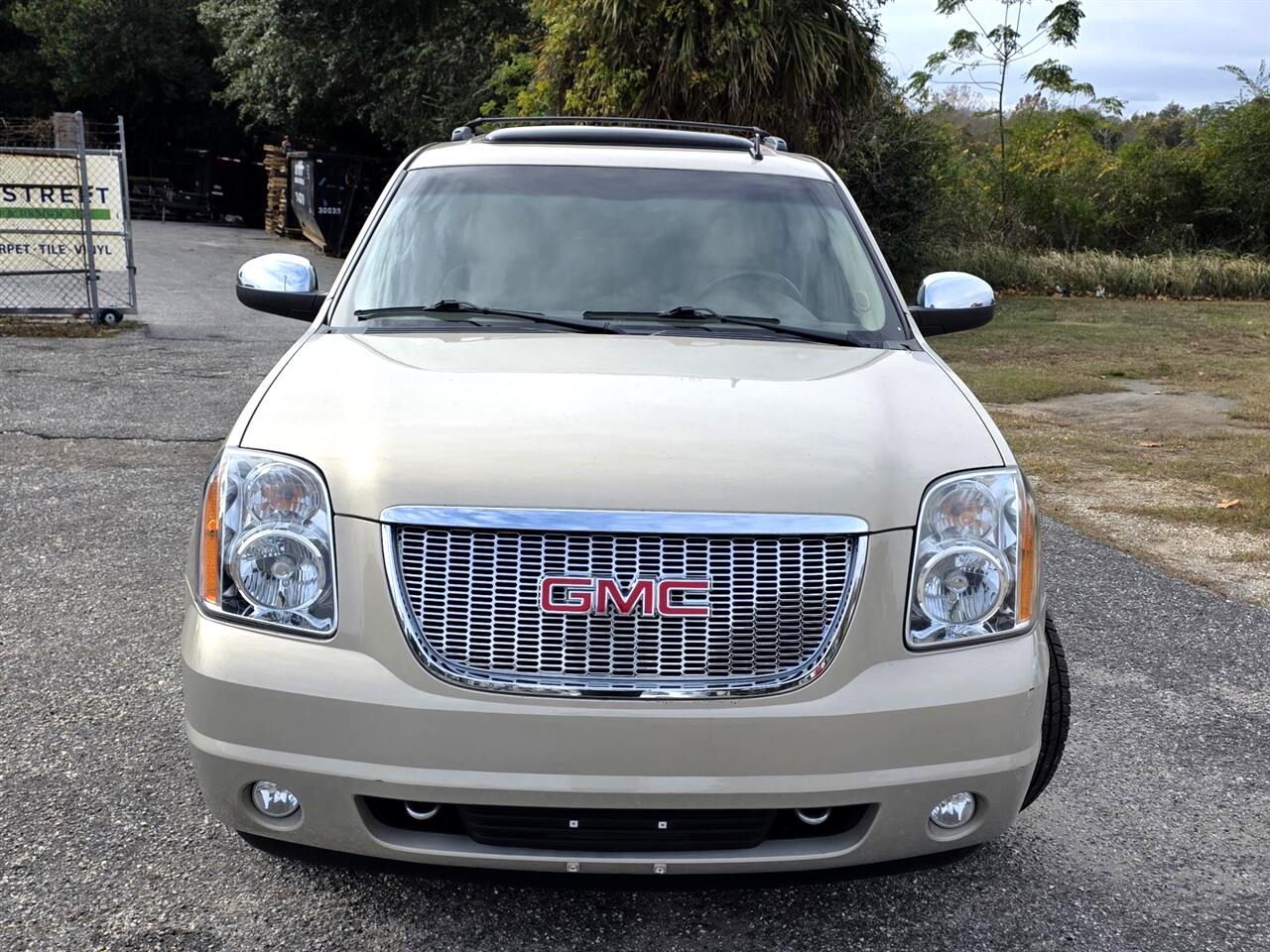 GMC Yukon SLT1 2WD 2012