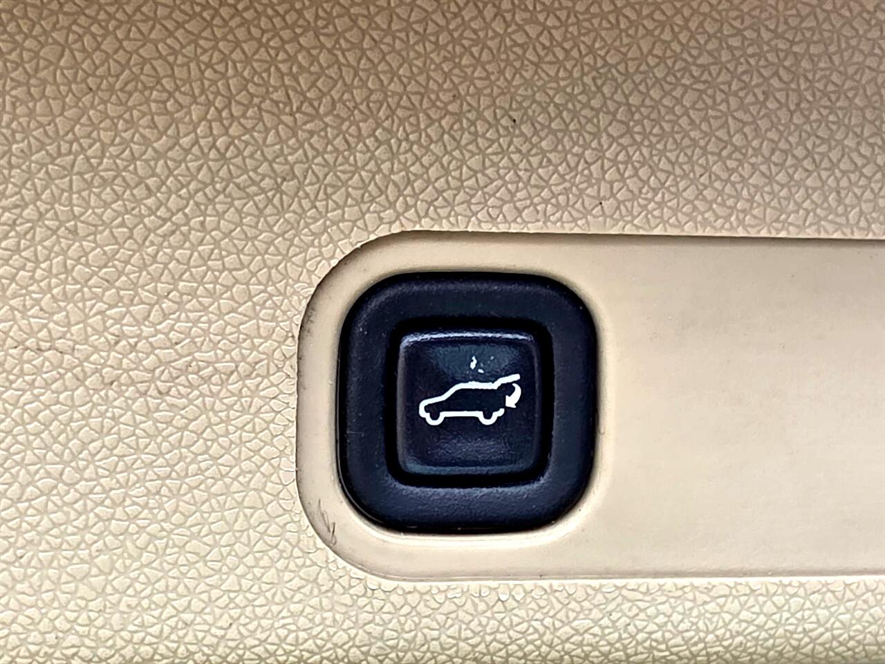 GMC Yukon SLT1 2WD 2012