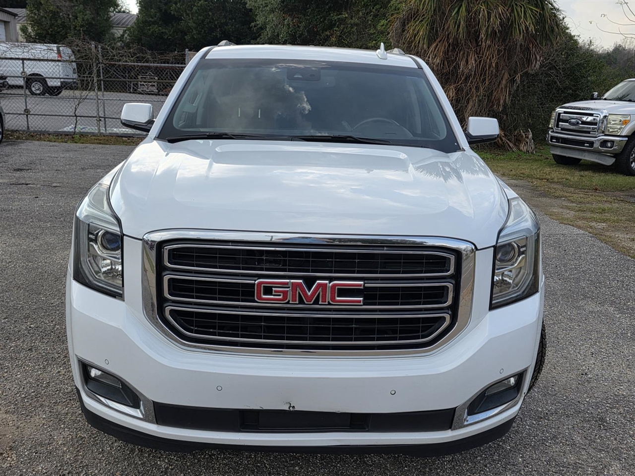 GMC Yukon SLT 2WD 2017