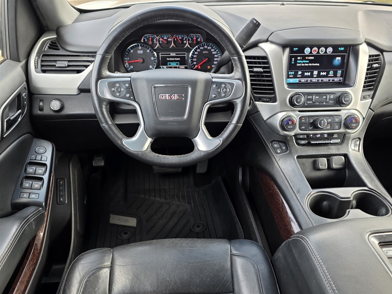 GMC Yukon SLT 2WD 2017