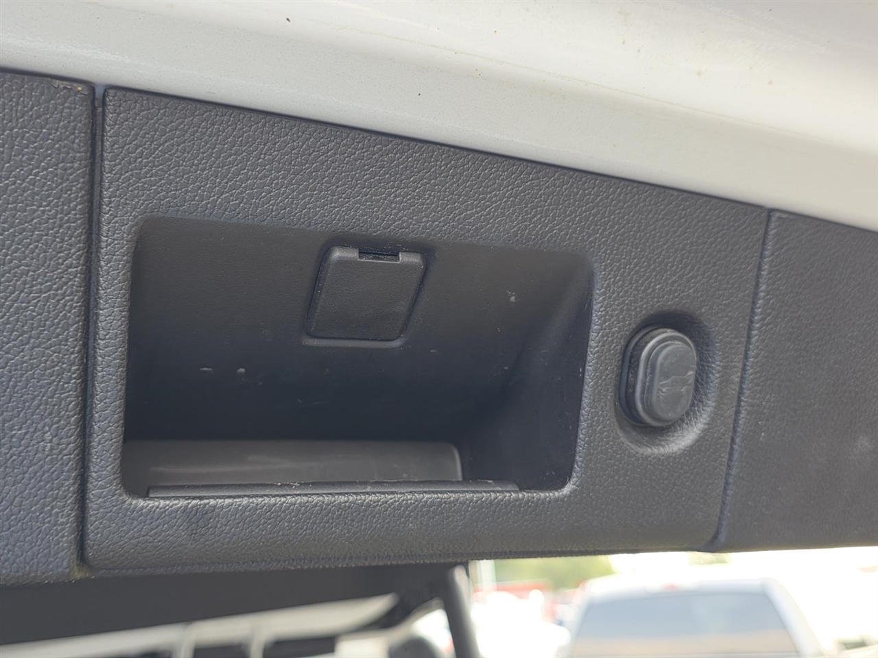 GMC Yukon SLT 2WD 2017