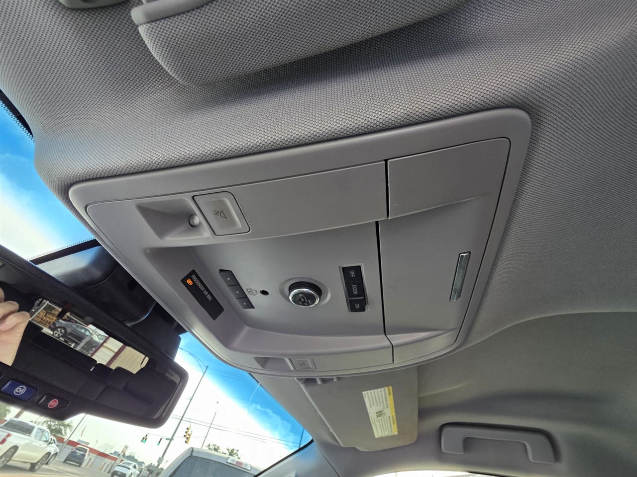 GMC Yukon SLT 2WD 2017