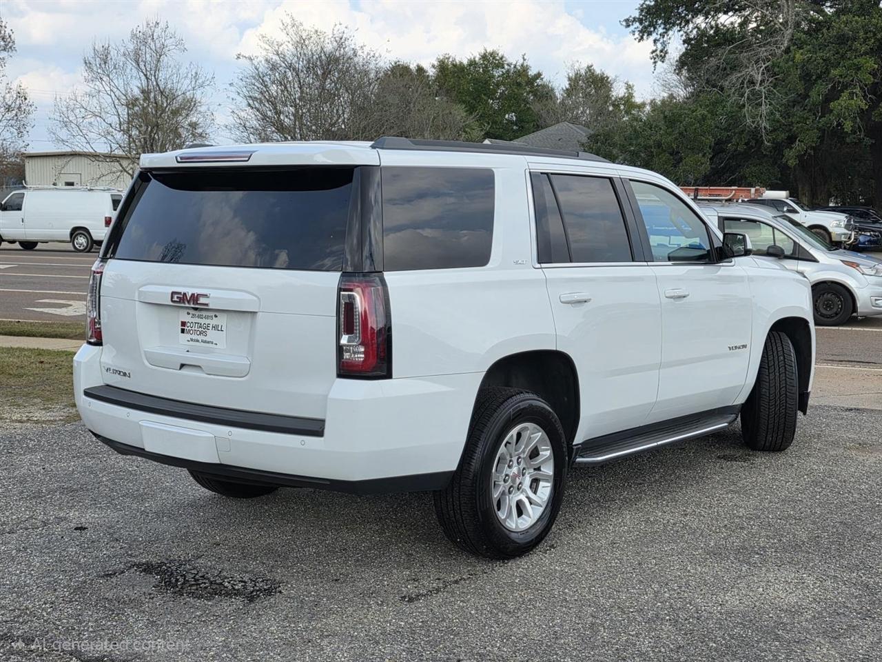 GMC Yukon SLT 2WD 2017