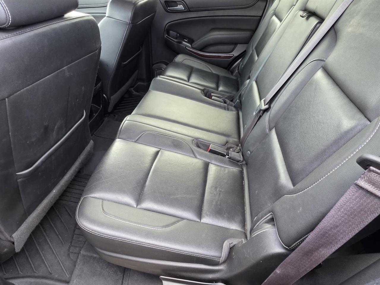 GMC Yukon SLT 2WD 2017