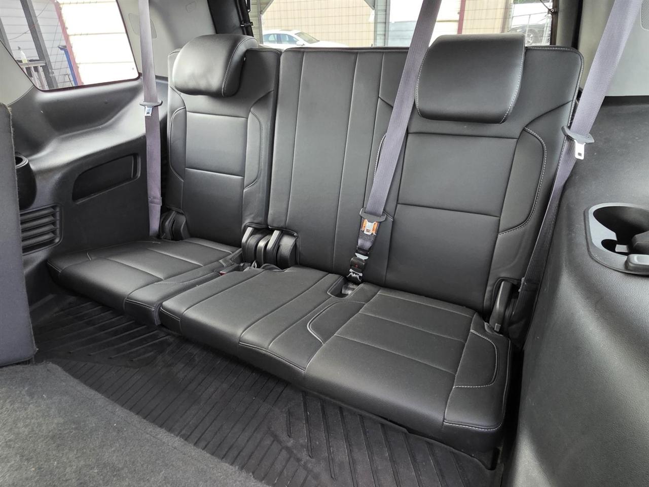 GMC Yukon SLT 2WD 2017