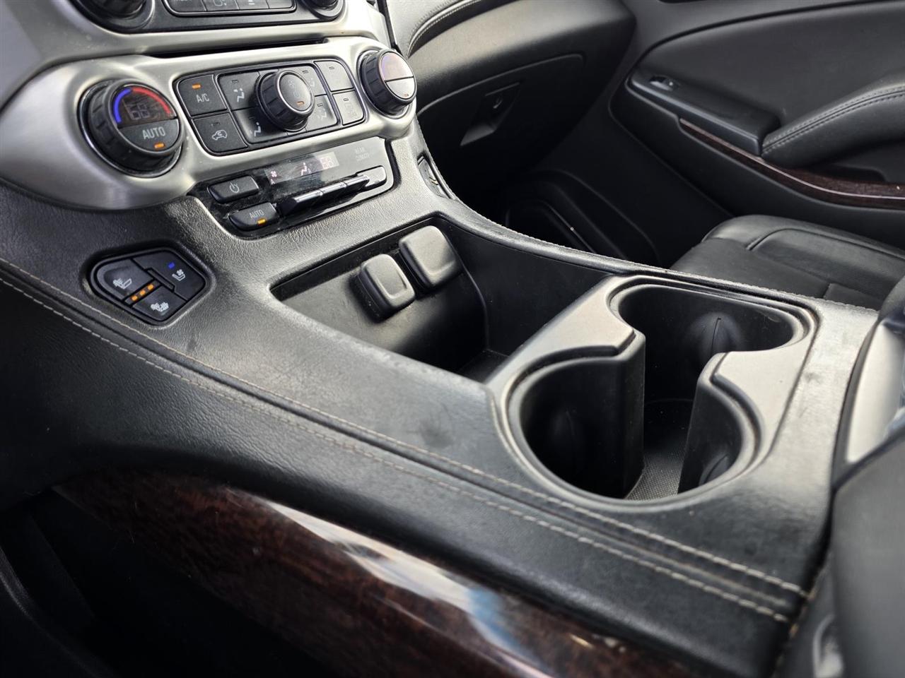 GMC Yukon SLT 2WD 2017