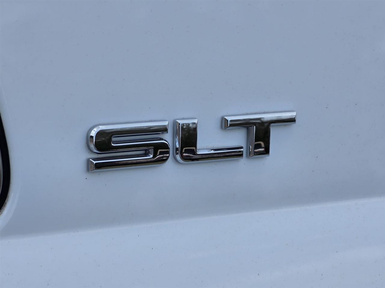 GMC Yukon SLT 2WD 2017