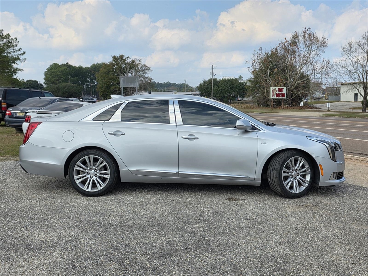 Cadillac XTS Luxury FWD 2018
