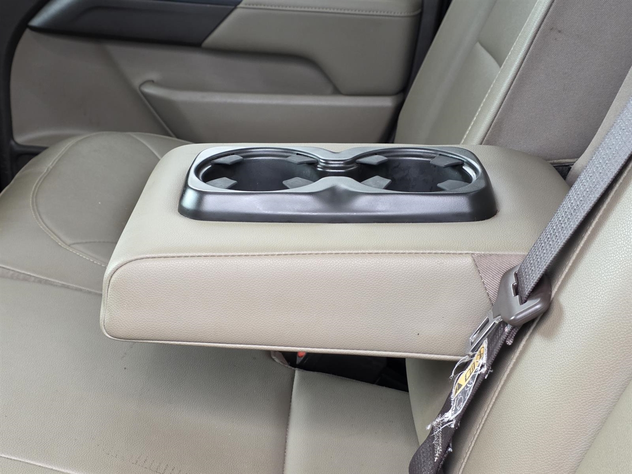 GMC Canyon SLT Crew Cab 4WD Long Box 2016