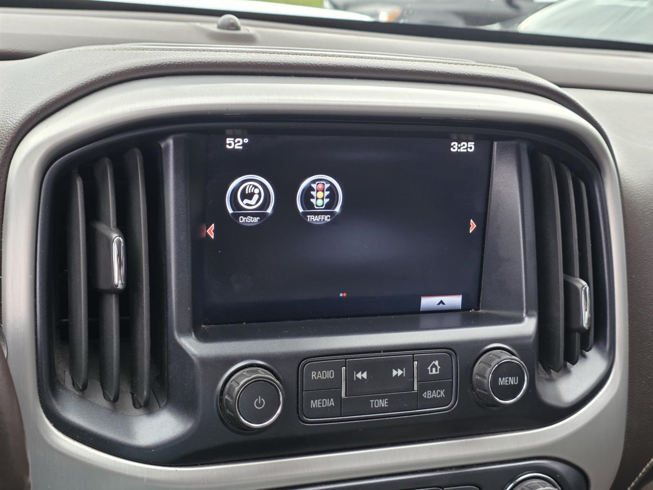 GMC Canyon SLT Crew Cab 4WD Long Box 2016