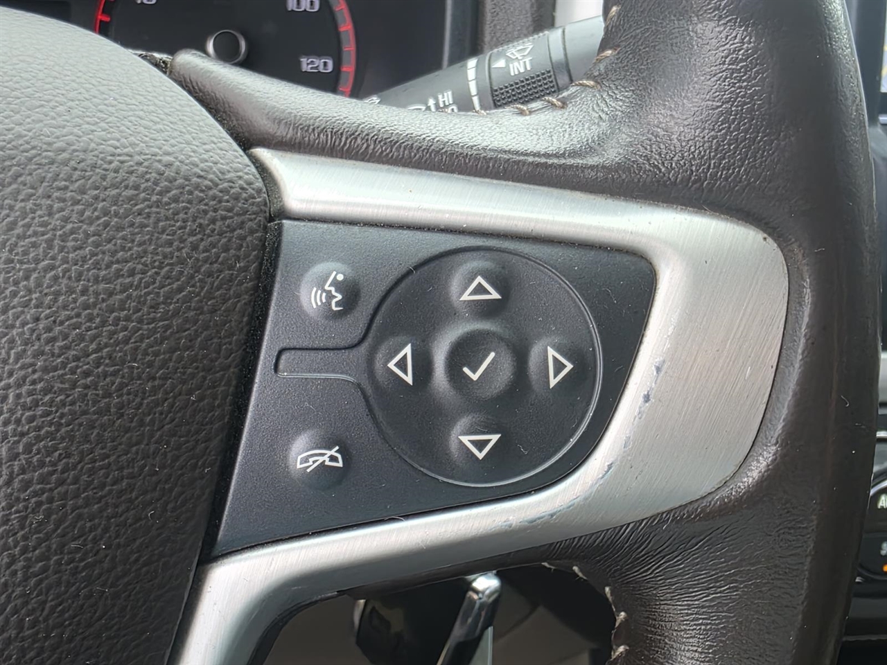 GMC Canyon SLT Crew Cab 4WD Long Box 2016