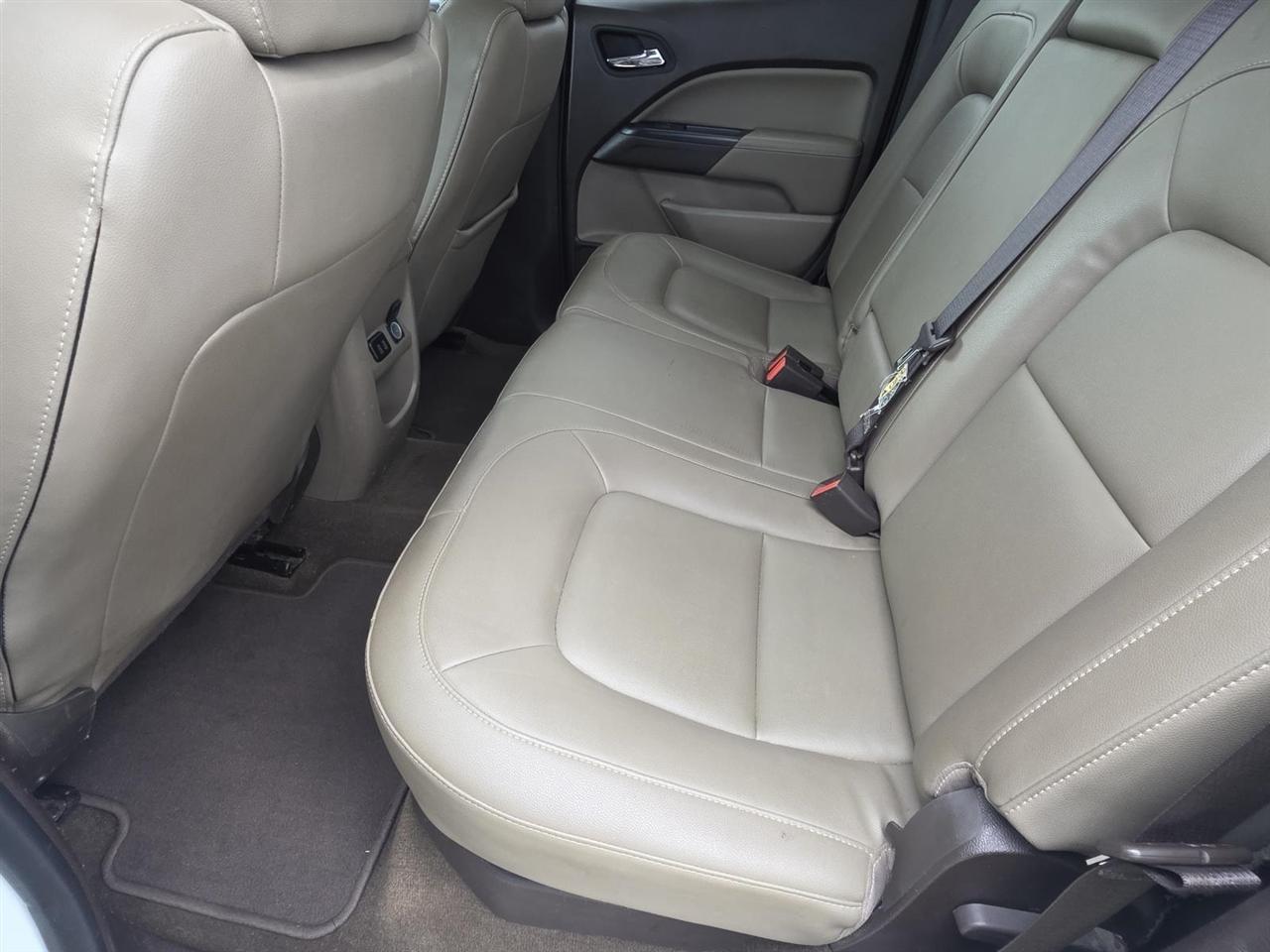 GMC Canyon SLT Crew Cab 4WD Long Box 2016