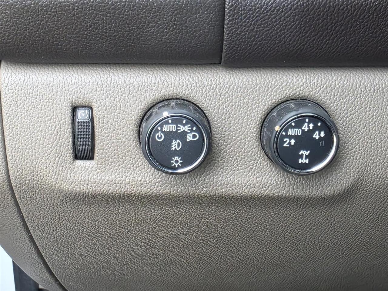 GMC Canyon SLT Crew Cab 4WD Long Box 2016