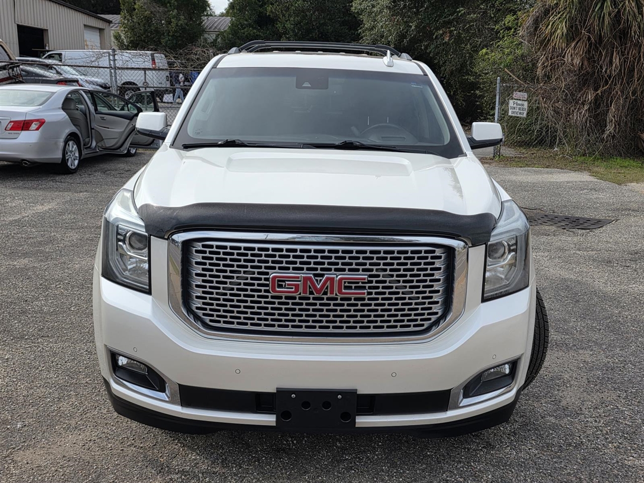 GMC Yukon Denali 2WD 2015