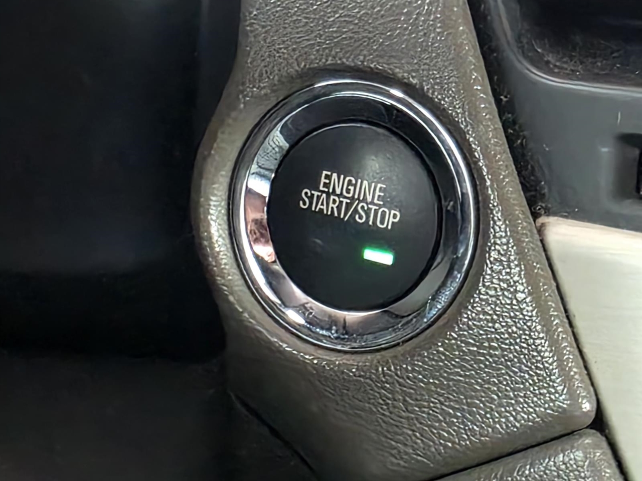 GMC Yukon Denali 2WD 2015