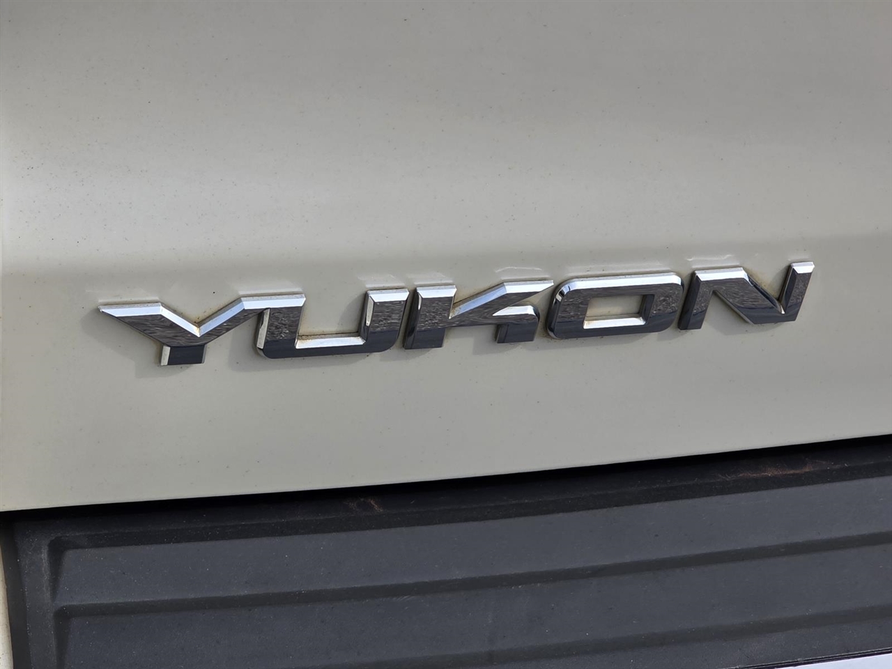 GMC Yukon Denali 2WD 2015